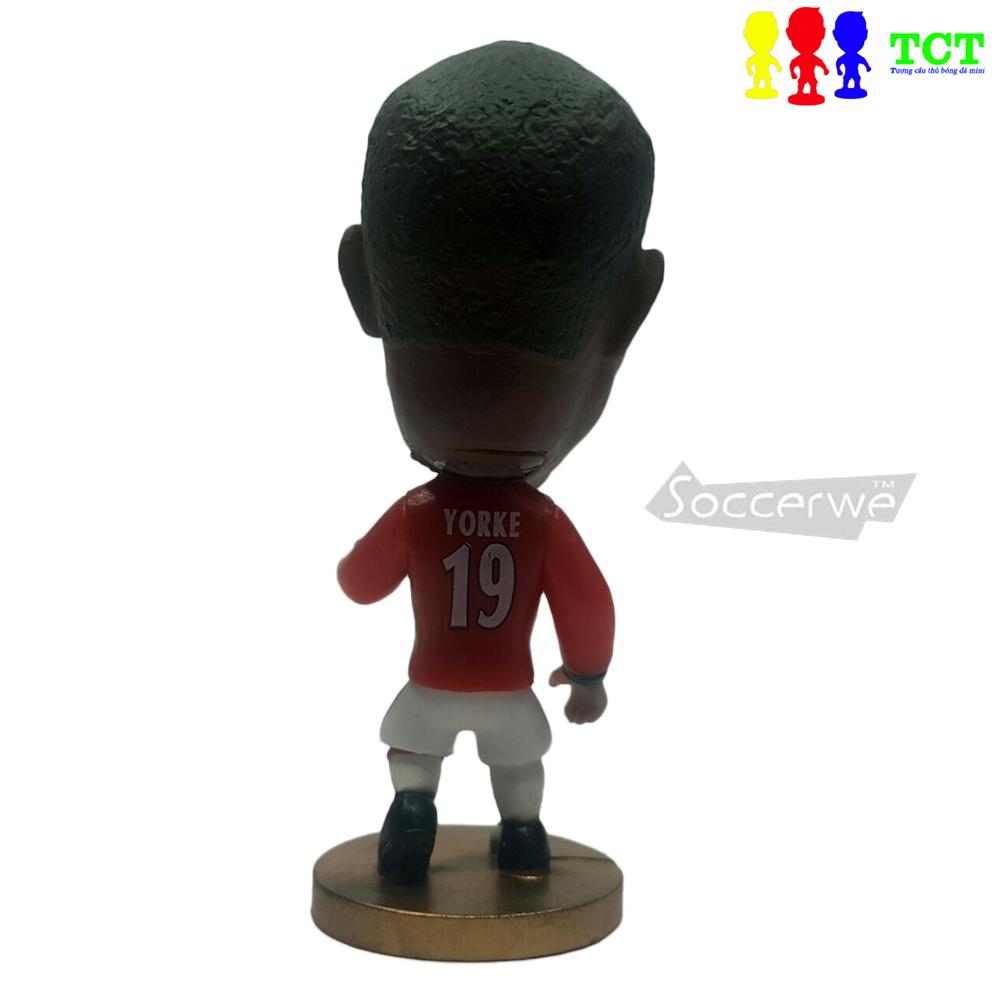 Tượng cầu thủ bóng đá Yorke Clb MU