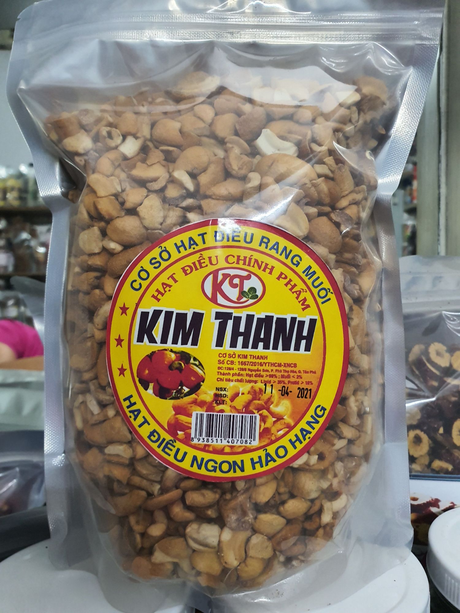 Hạt điều bể 4 -GÓI 700gr date luôn mới