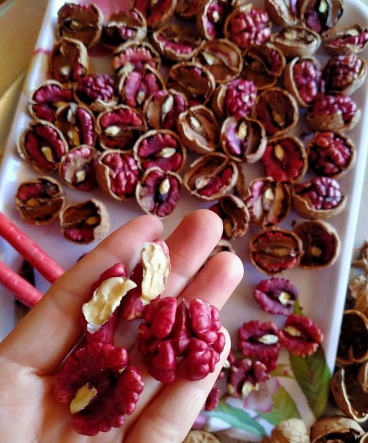 Hạt óc chó đỏ nguyên vỏ 500Gr