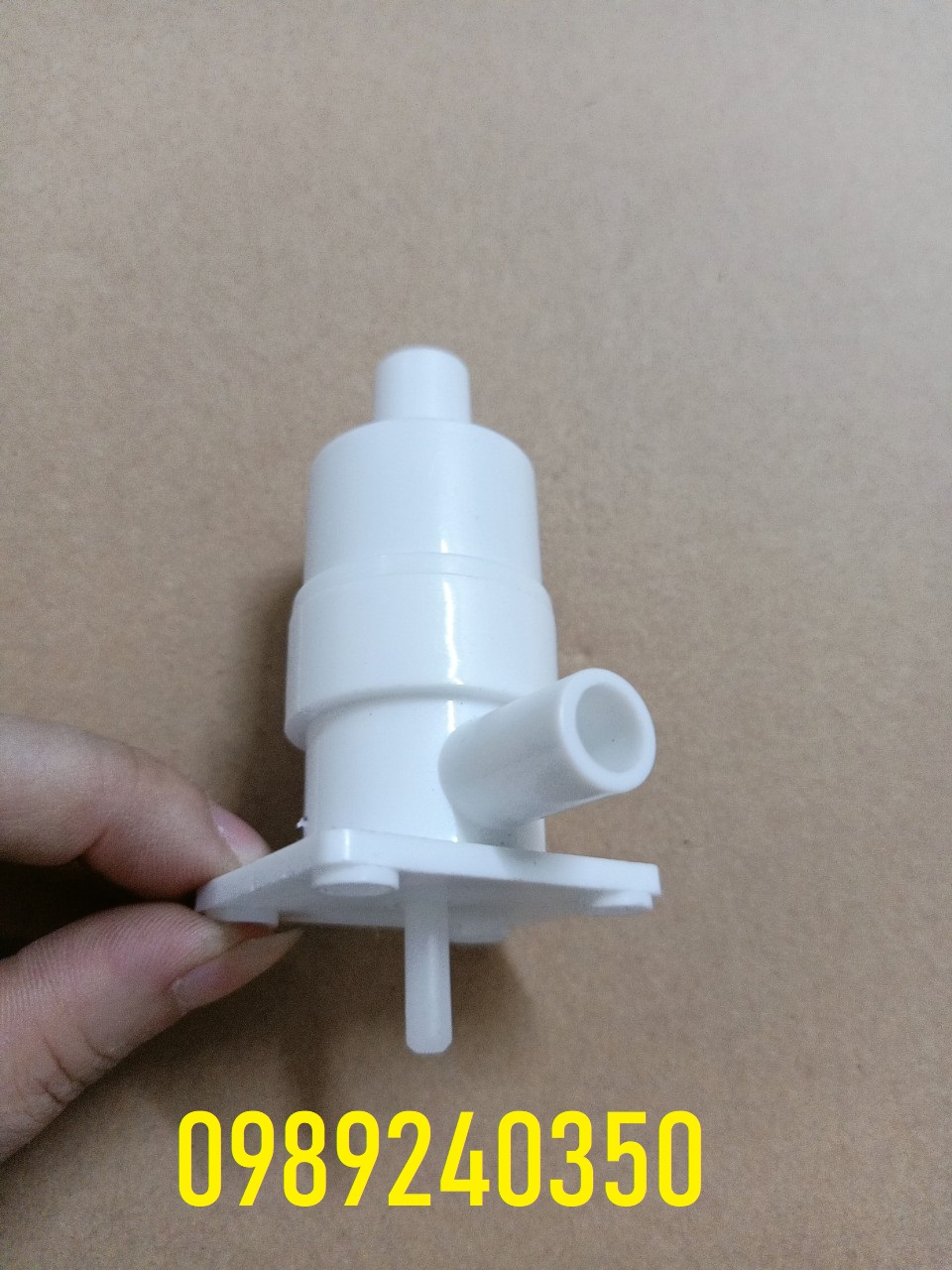 Van vòi cây nước nóng lạnh chính hãng