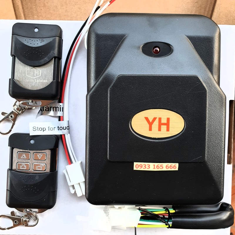 Bộ hộp điều khiển cửa cuốn tự động YH 8 mã gạt 433Mhz cao cấp ( 1hộp nhận + 2tay điều khiển + 1cáp kết nối + 1giắc tự ngắt/còi)