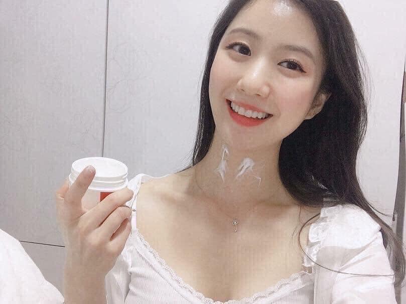 [HCM]Kem Chống Lão Hóa Vùng Cổ Medi-Peel Naite Thread