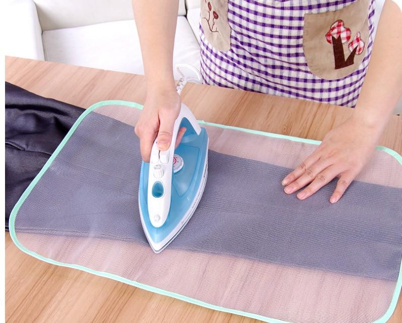 Tấm Ủi Đồ Cách Nhiệt 40x60cm (giao màu ngẫu nhiên)