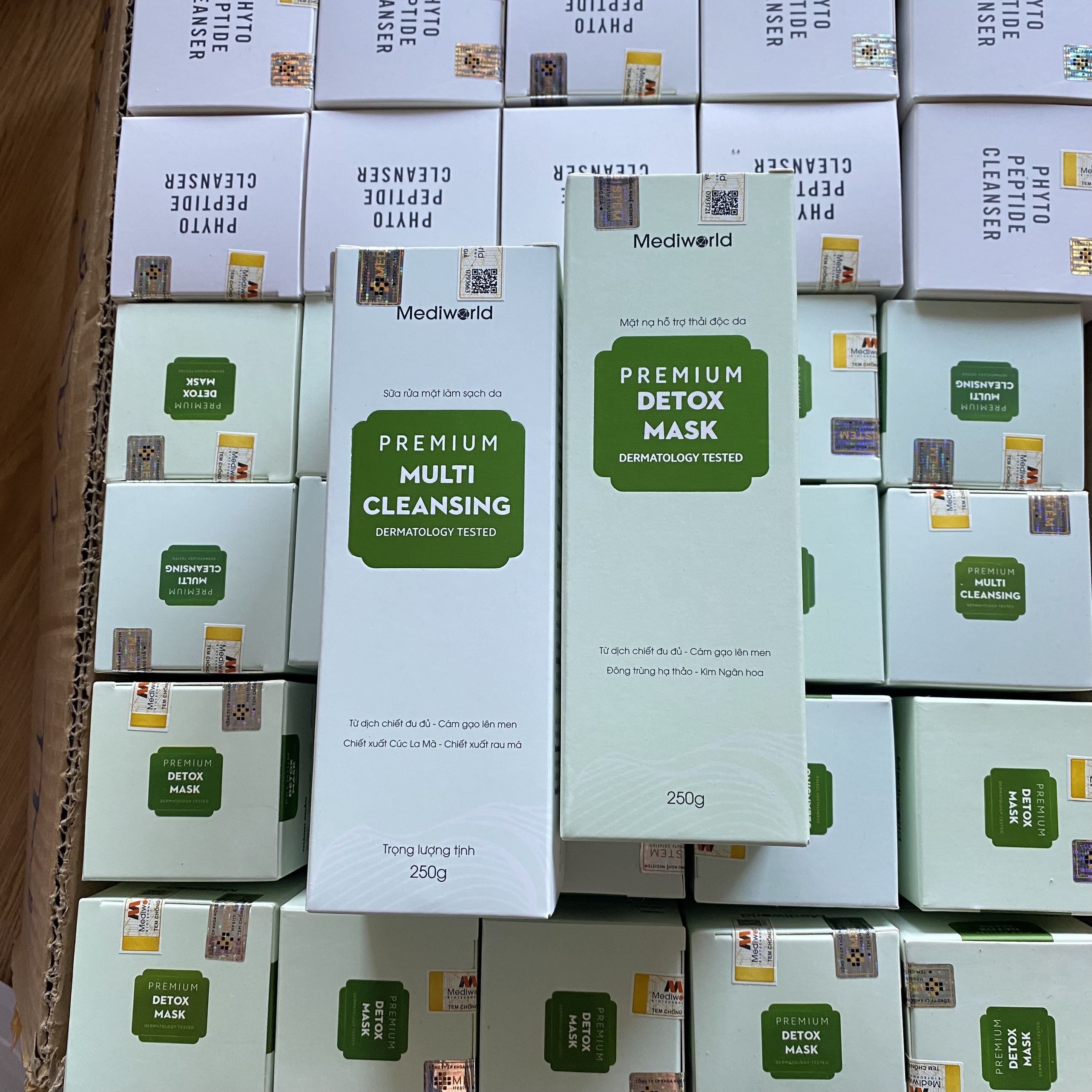 Mặt nạ Thải độc bio PREMIUM DETOX MASK MEDIWORLD