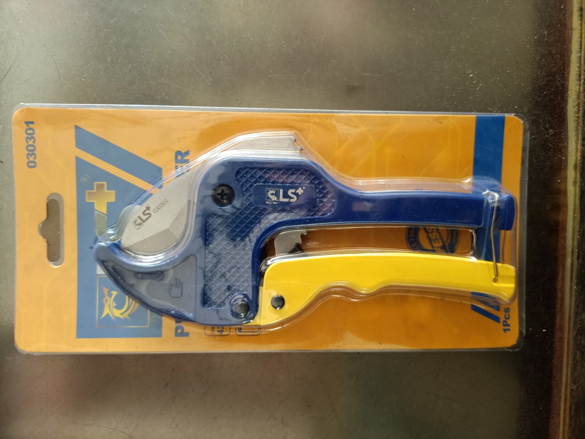 KÉO CẮT ỐNG LS+