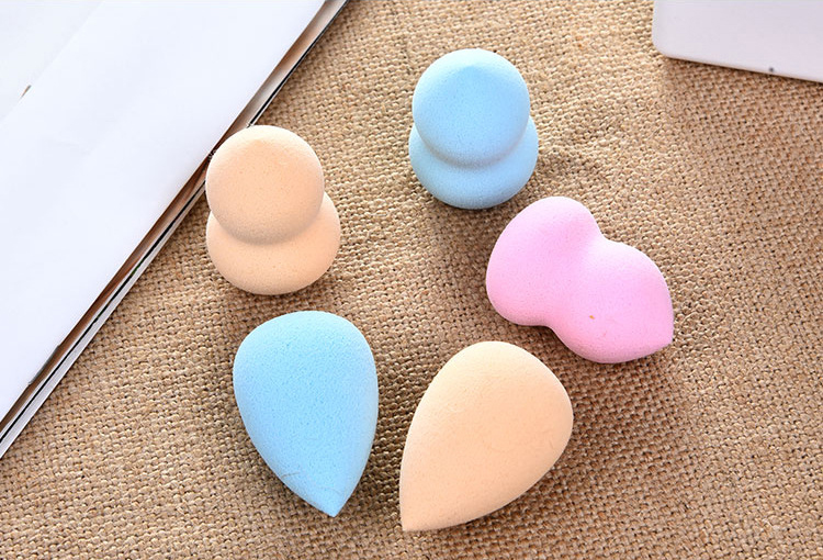 COMBO 2 Bông mút tán kem nền hình hồ lô