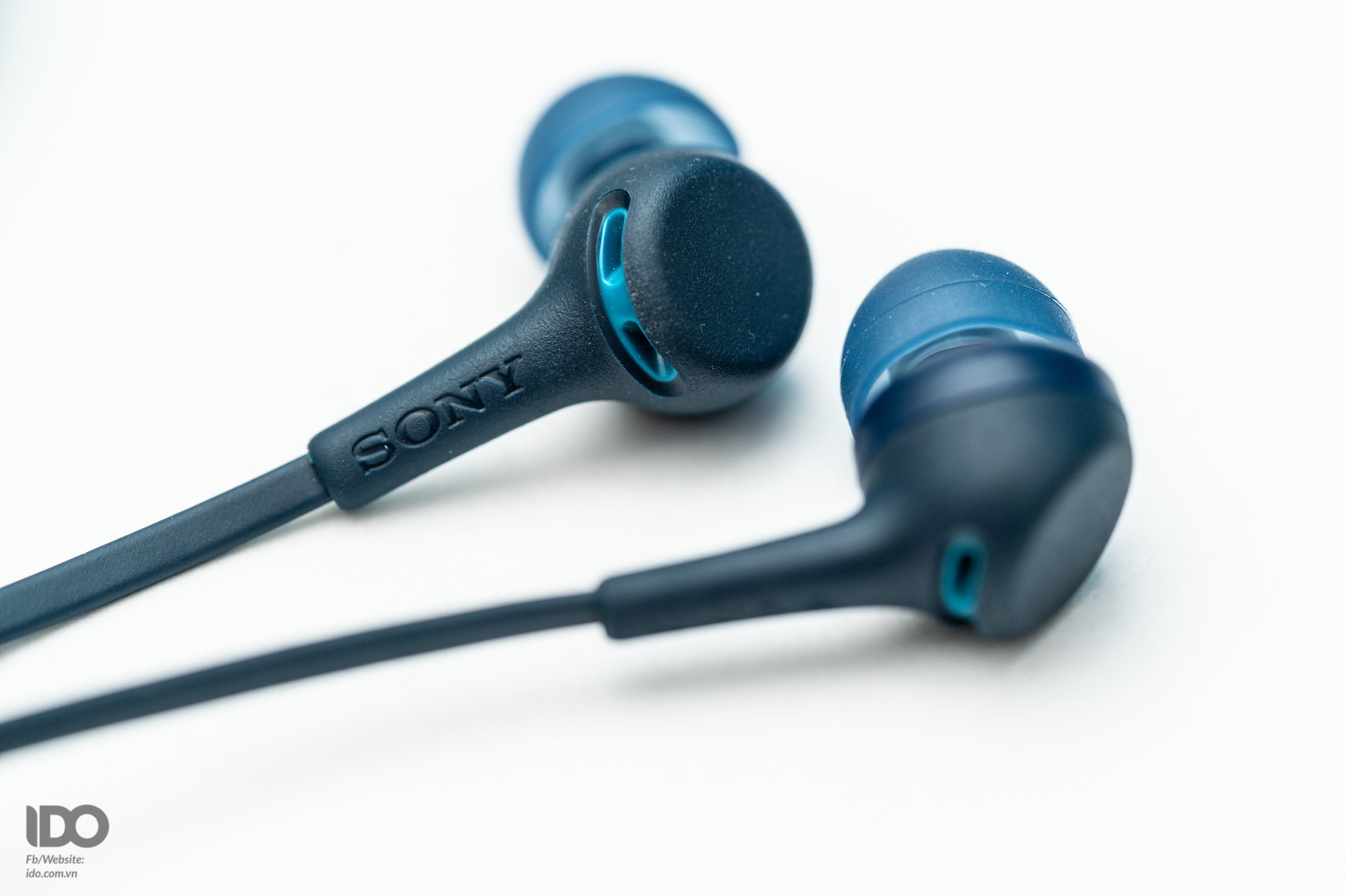 Tai nghe EP Bluetooth Sony WI-XB400