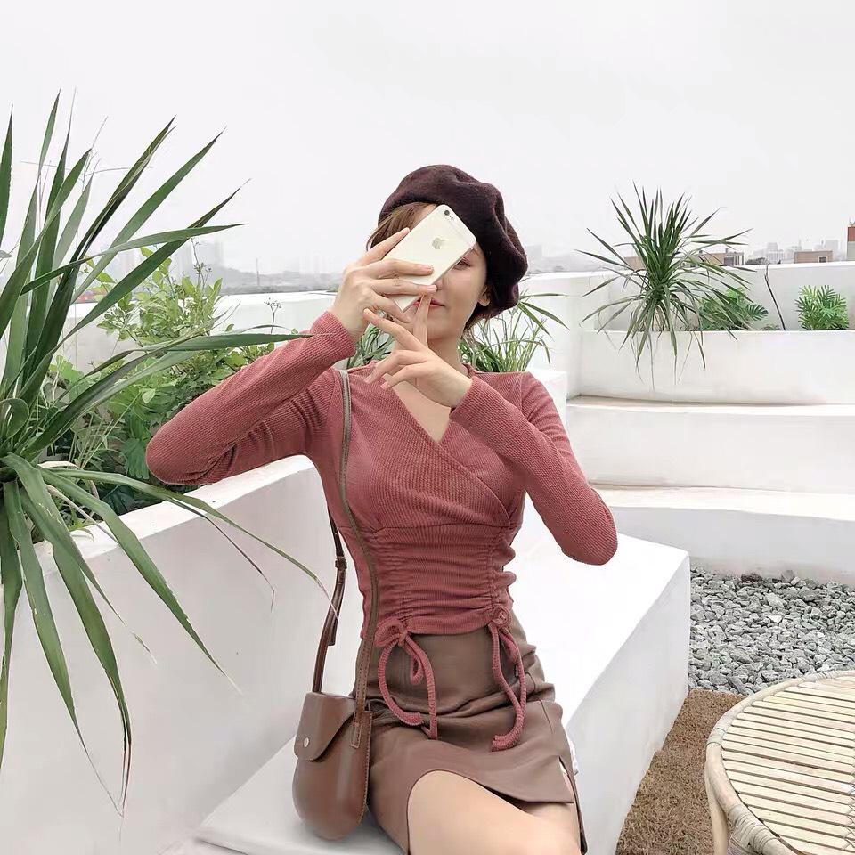 Áo Thun Tay Dài Cổ V form Croptop Phối Rút Hai Bên Eo Duyên Dáng TTS0872