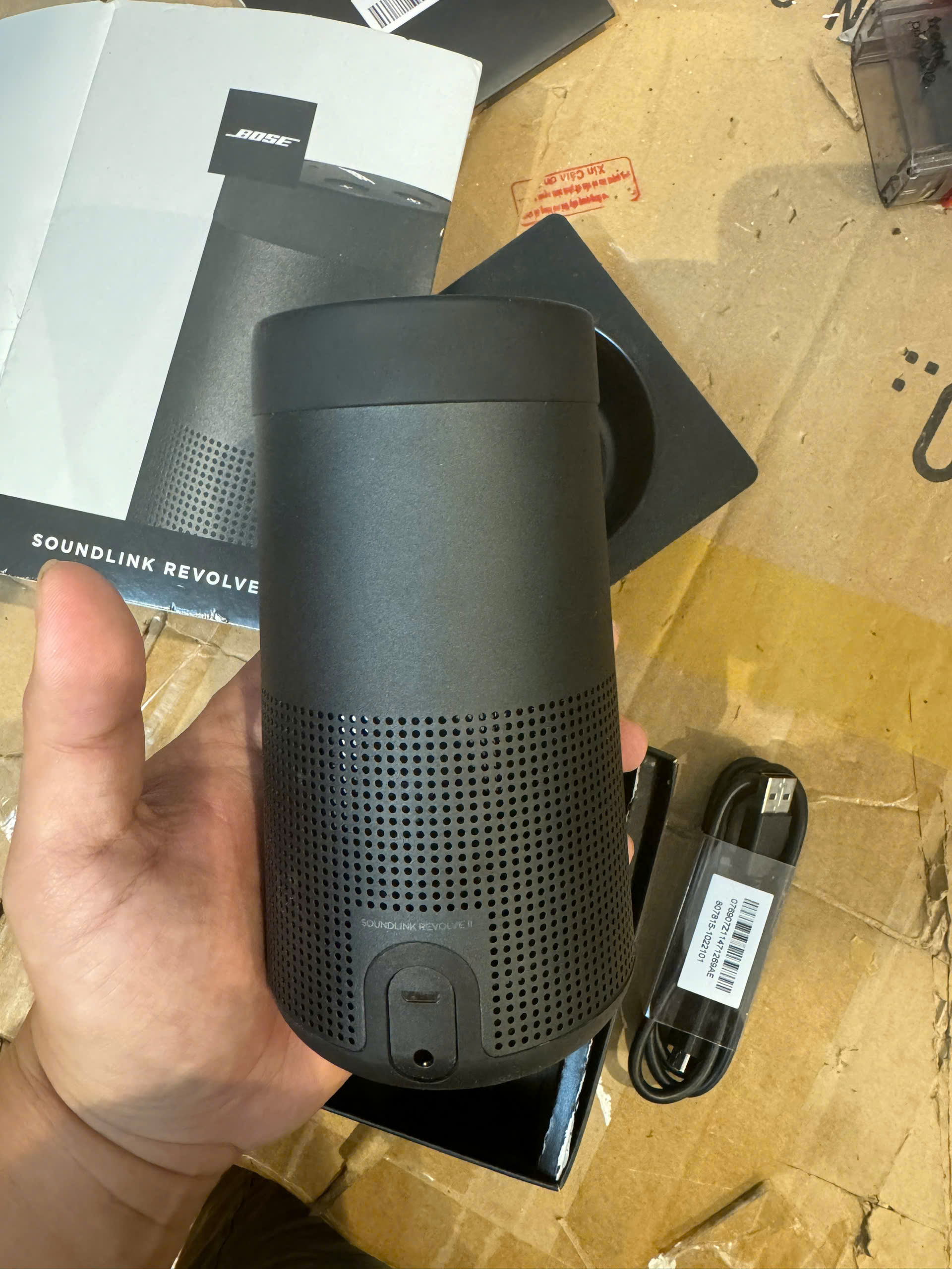Loa Bluetooth Bose Soundlink Revolve 2