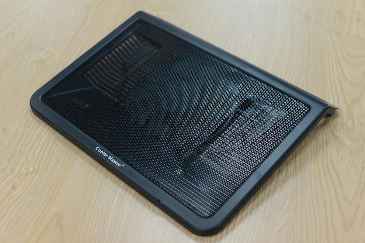 Đế tản nhiệt laptop Cooler Master L1/L100