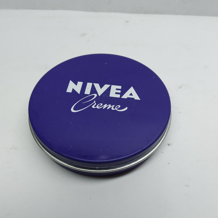 Kem dưỡng da, dưỡng ẩm, chống và tri nứt nẻ Nivea cream 30ml