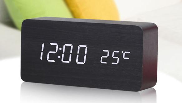 Đồng Hồ Gỗ Led Để Bàn Hình Chữ Nhật