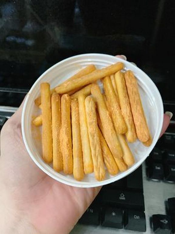 Bánh Đũa Phô Mai - Siêu Ngon 250G