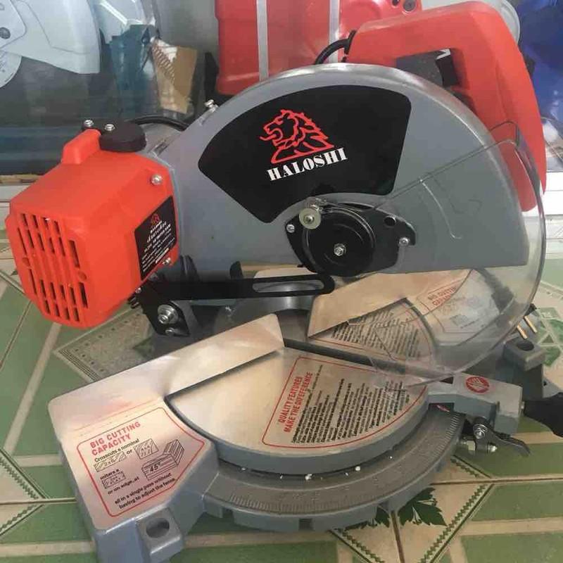 Máy cắt nhôm Haloshi