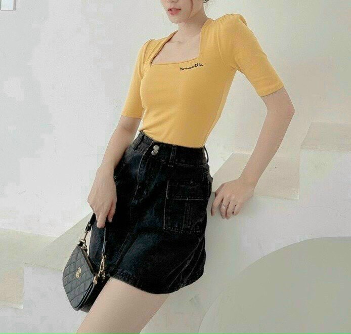 [HCM]Áo thun borip cổ vuông thêu chữ