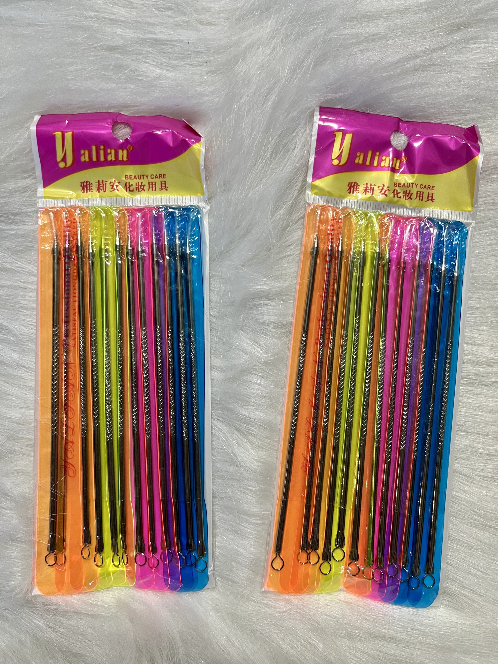Cây Nặn Mụn - Size Lớn -Vĩ 12 Cây