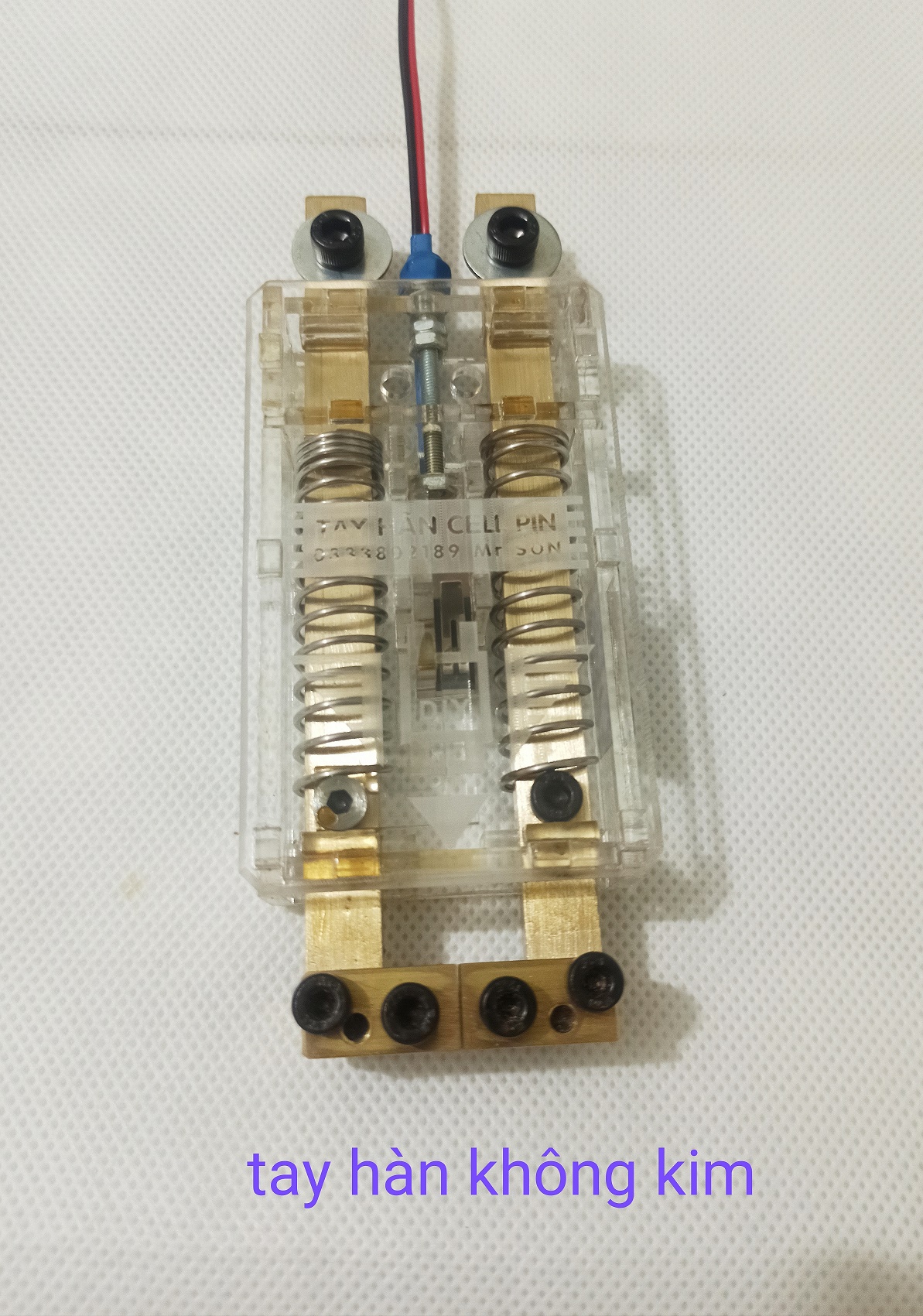 Battery Cell Welding Hand Tool with Force Scale [Moc DIY]