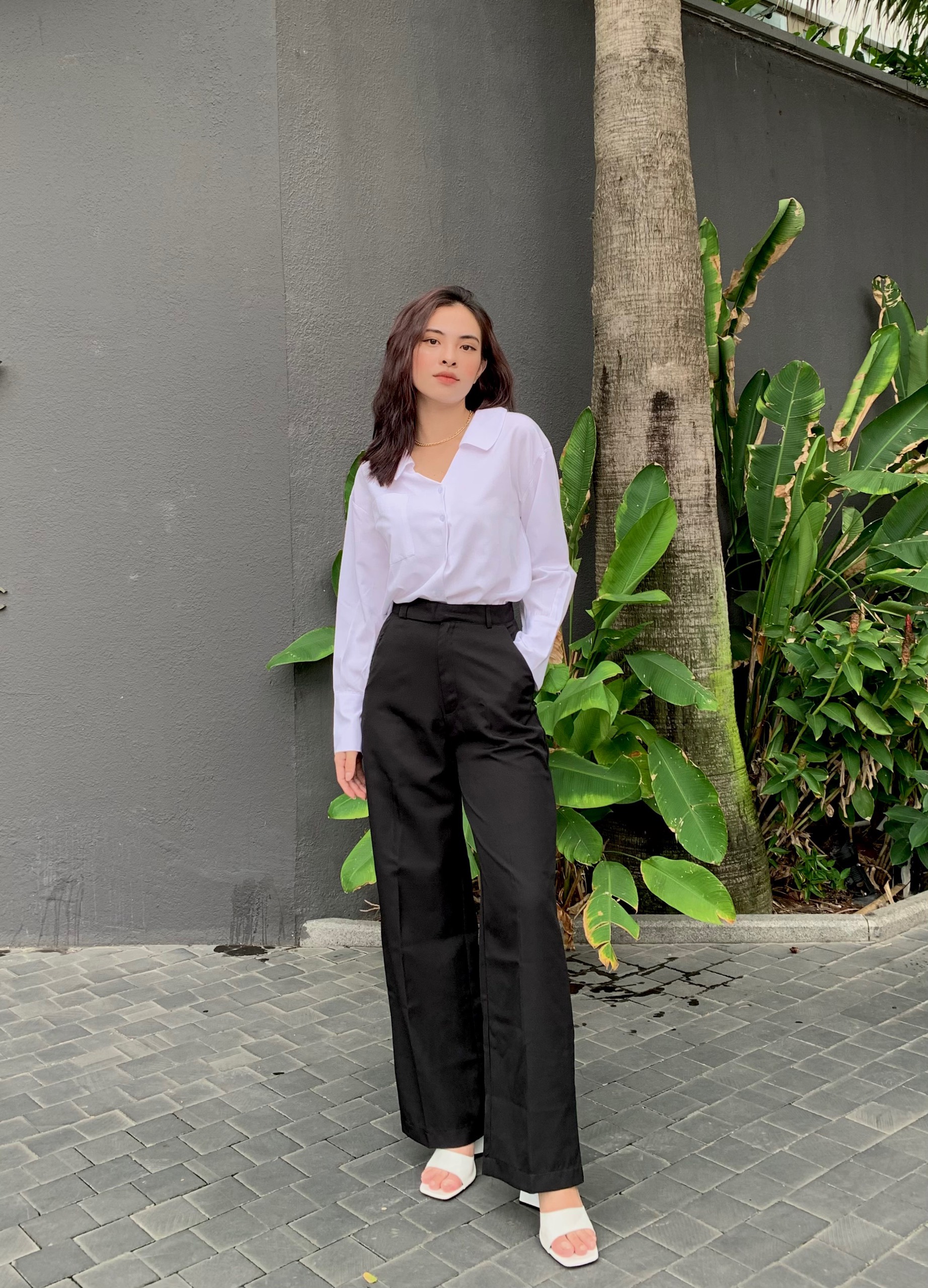 Áo sơ mi nữ công sở cổ sen kiểu tim Lovely