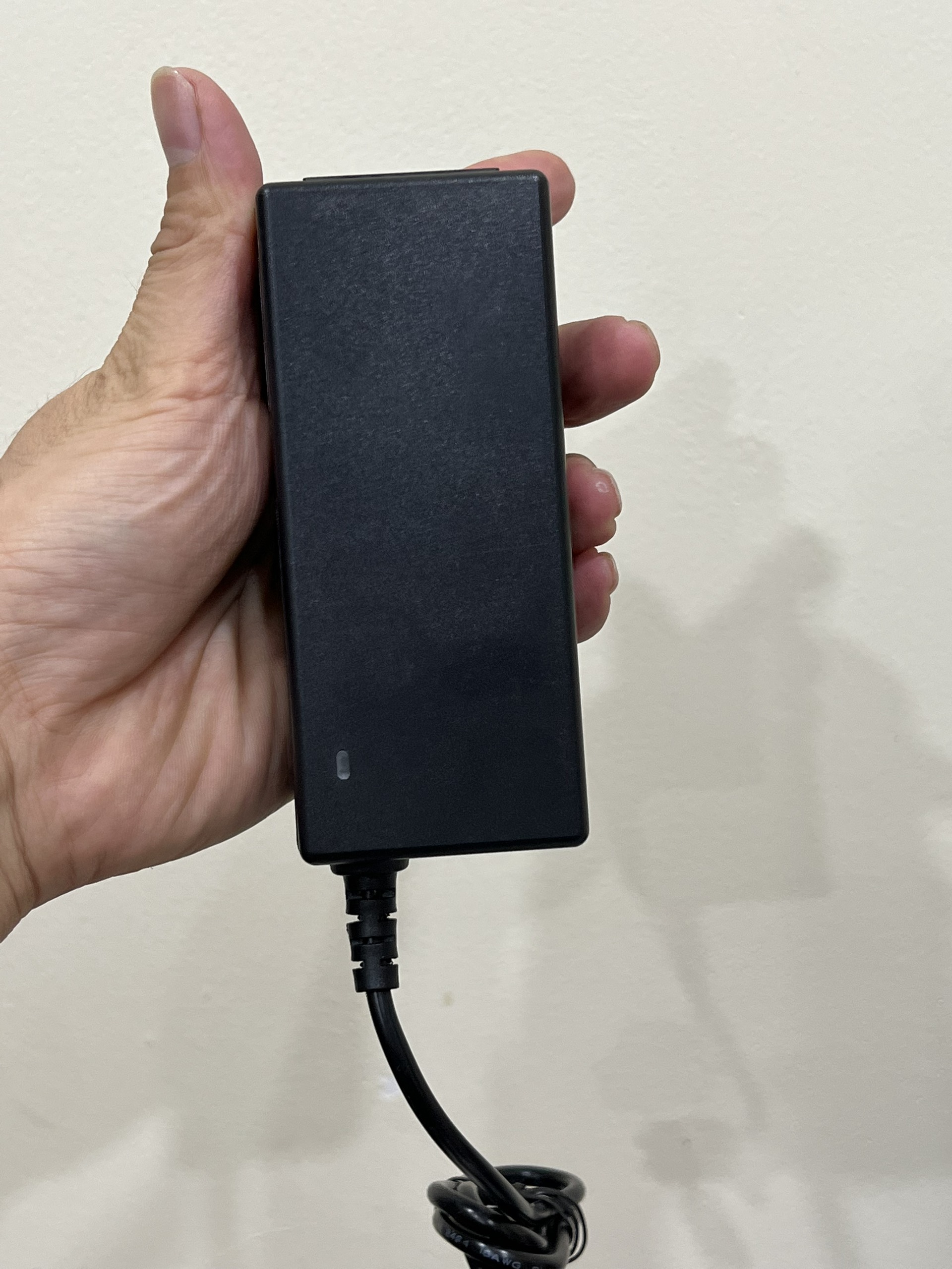 DÂY NGUỒN TIVI LG 24V