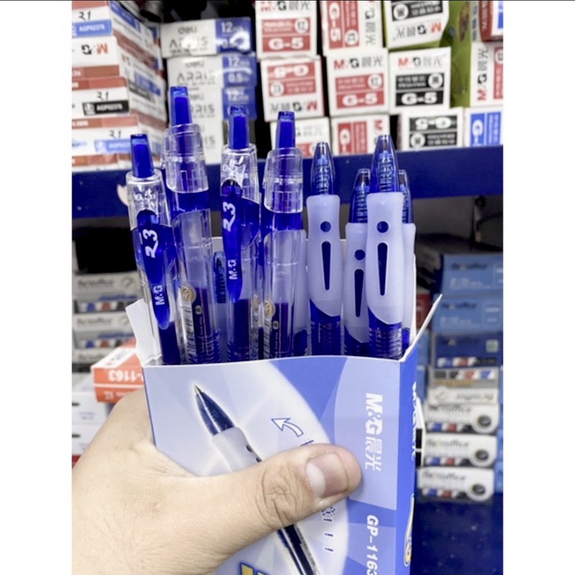 Bút bi nước béo M&G R3 GP-1163 0.5mm [Chính hãng]