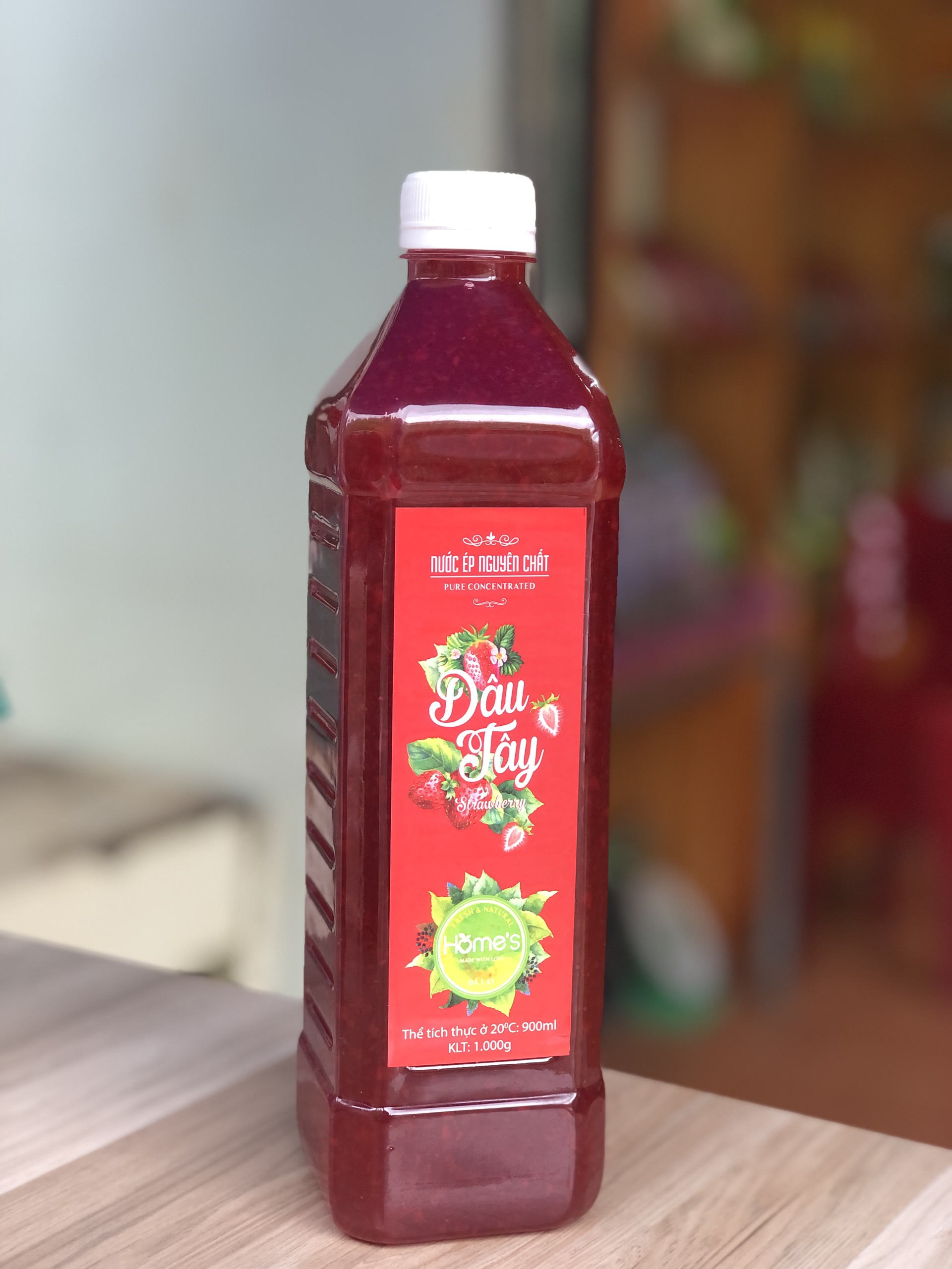 NƯỚC CỐT DÂU TÂY - CHAI PET 1L - ĐẶC SẢN ĐÀ LẠT