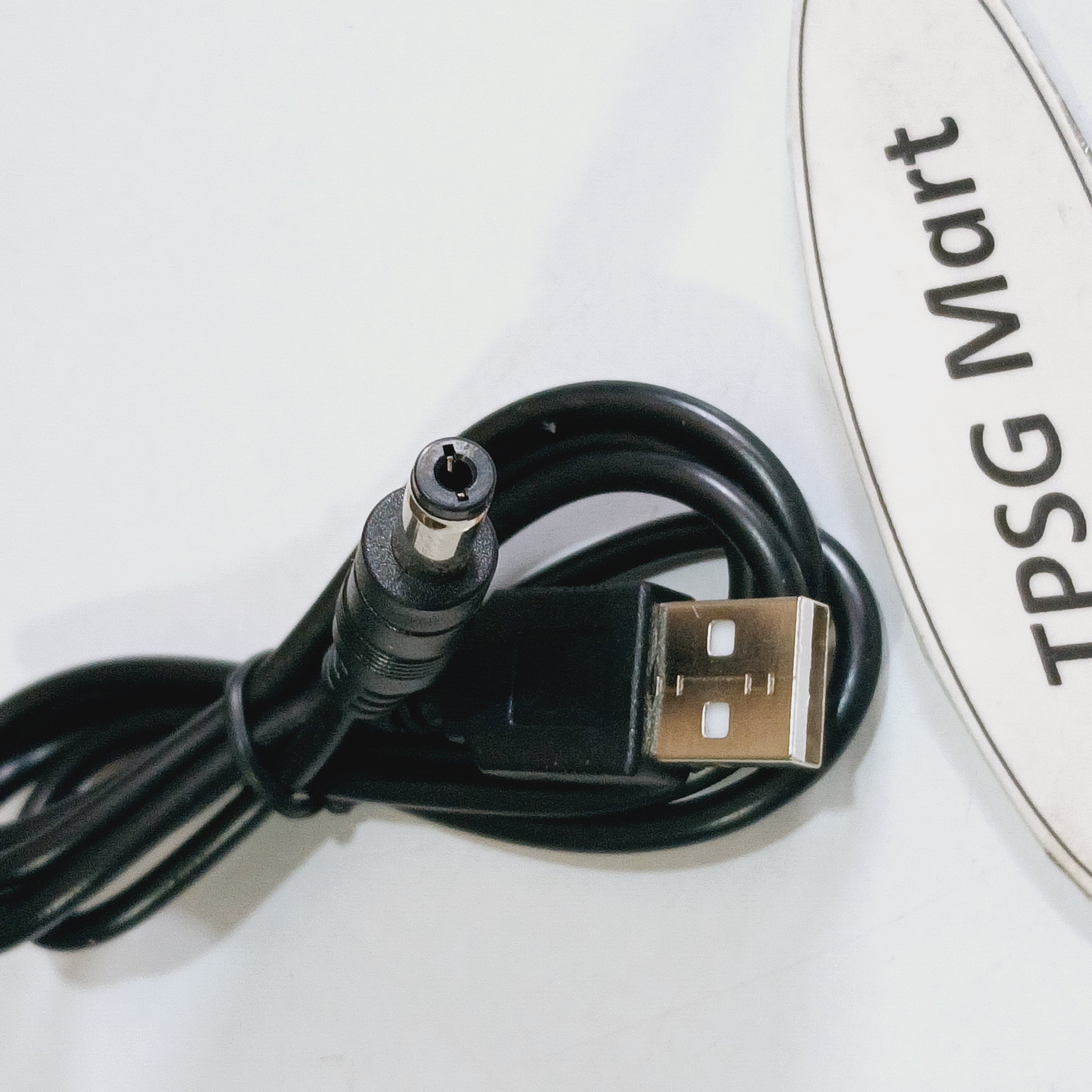 Cáp nguồn USB ra đầu 5.5mm X 2.1mm dài 1m / Giá bán 2 Sợi