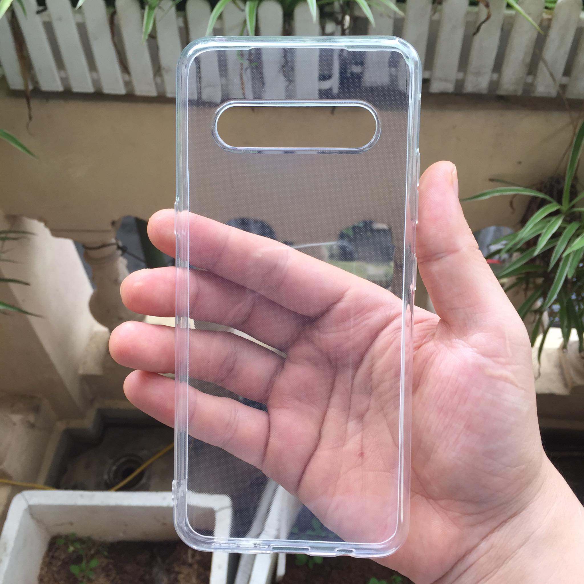Ốp silicon GOR cho LG V60 Thin Q- Silicon hãng Gor có gờ bảo vệ camera