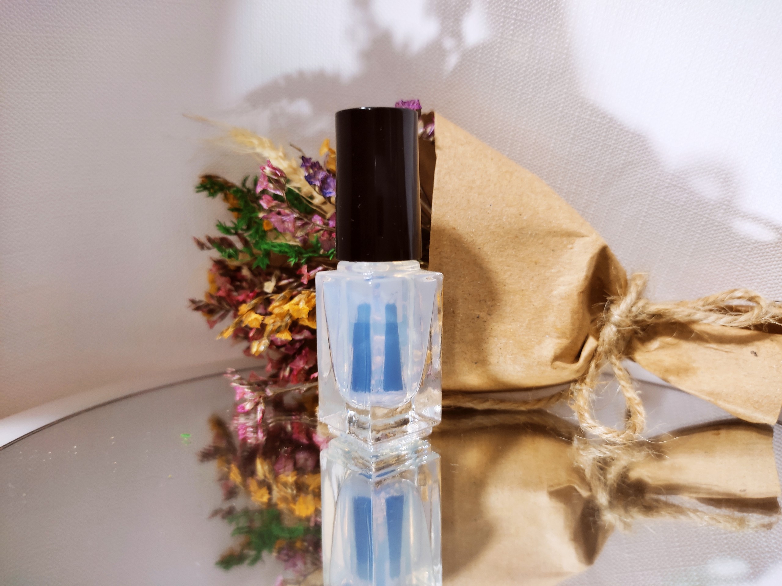 Sơn móng tay 2 màu (2 trong 1) Zasa, nhiều màu sắc dễ thương, gel lạnh nhanh khô không cần hơ máy tiện dụng