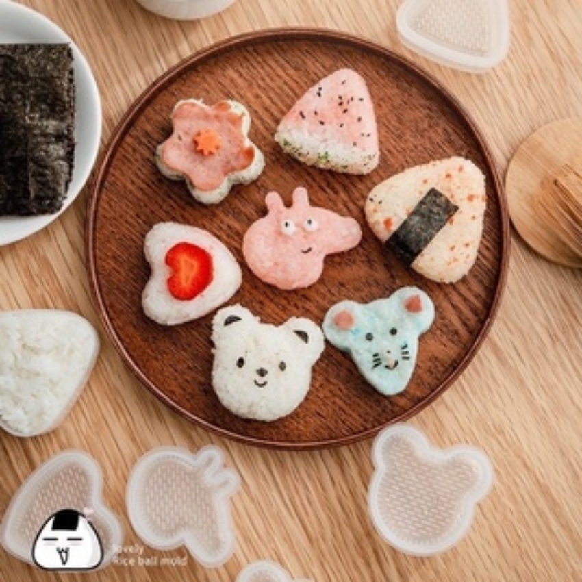 Bộ khuân làm cơm sushi nhiều hình cho bé ăn dặm