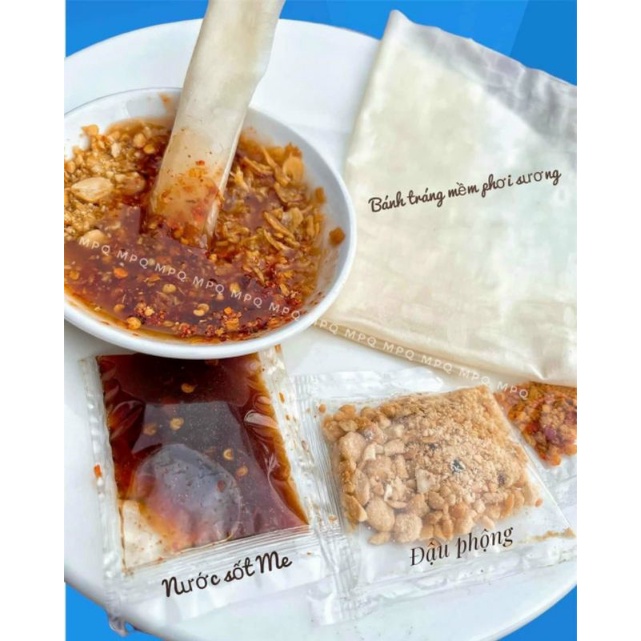 Bánh tráng sốt me hành phi bơ