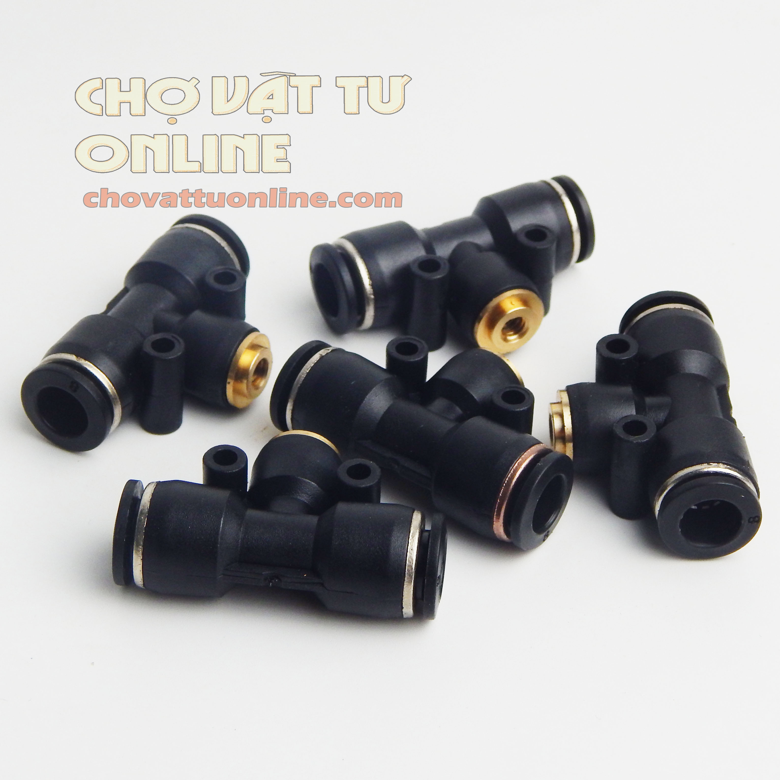 Đế gắn béc phun sương bằng nhựa cao cấp kết nối 2 đầu ống 8mm, nối giữa phun sương - Chợ Vật Tư Online