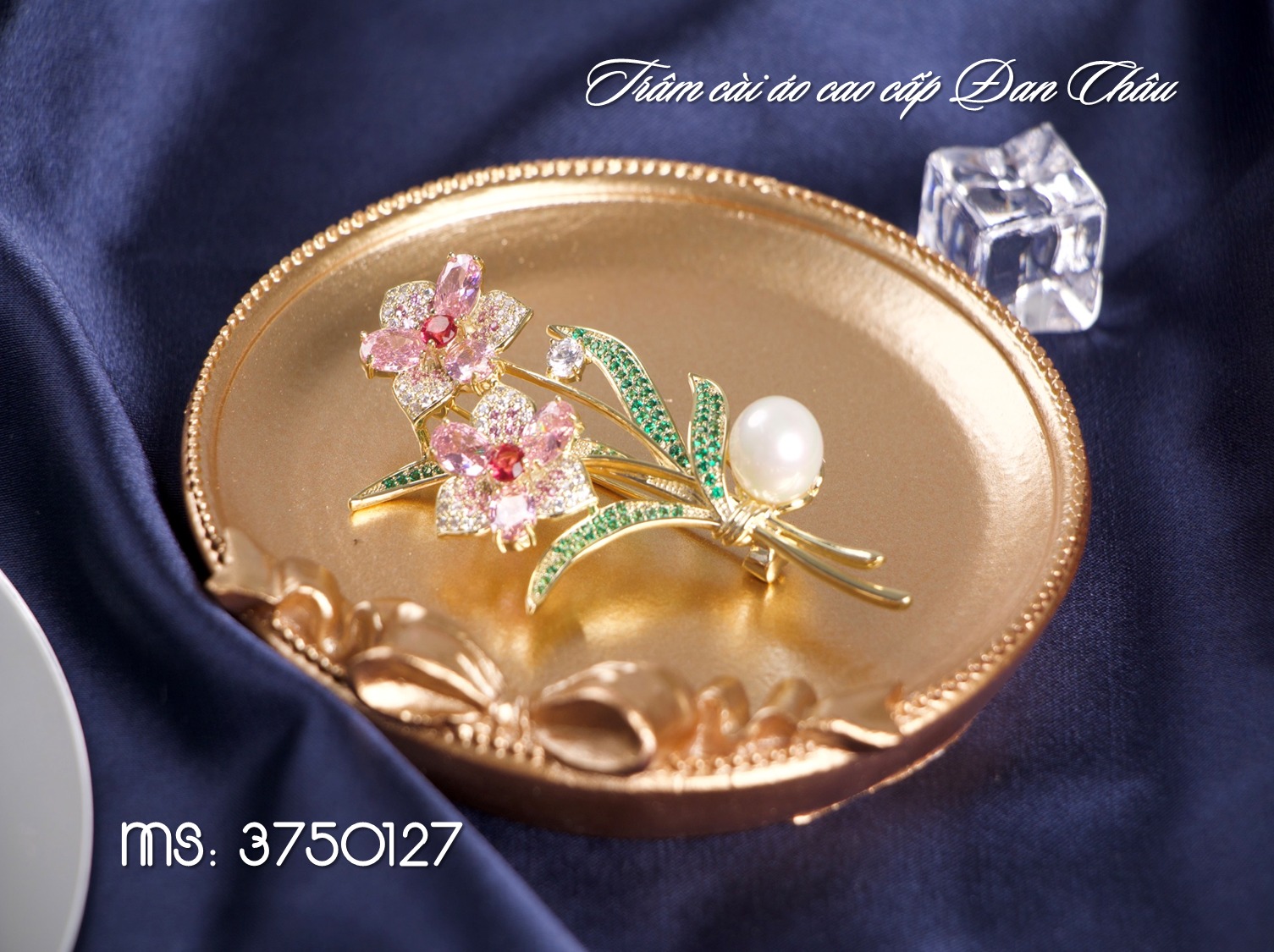 Trâm cài áo hình hoa dát đá pha lê sang trọng (MS: 3750127 - Hồng)