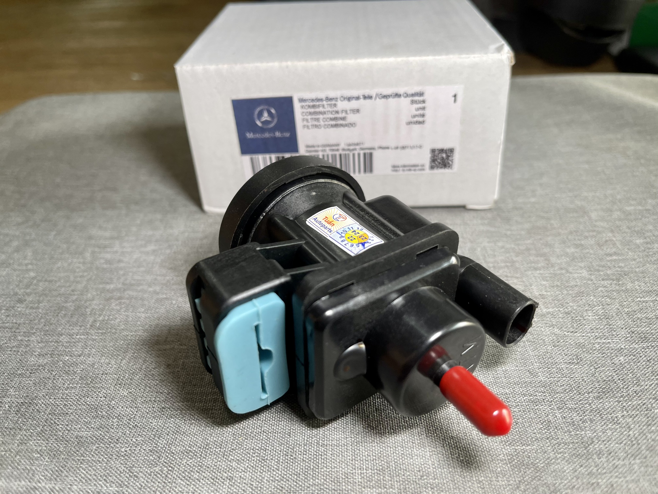 VAN ĐIỀU KHIỂN TURBO MERCEDES SPRINTER 16 CHỔ