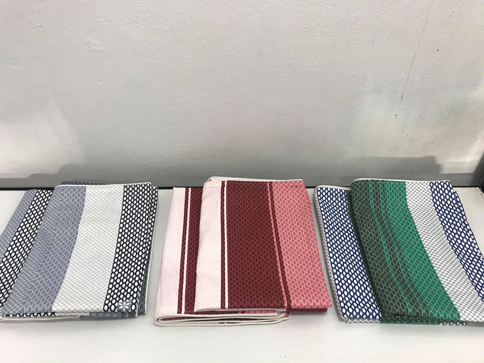 Vỏ Gối Ôm Cotton [MẪU NGẪU NHIÊN, KHÔNG CHỌN MẪU]