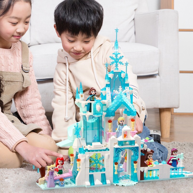 Lego lâu đài công chúa Elsa