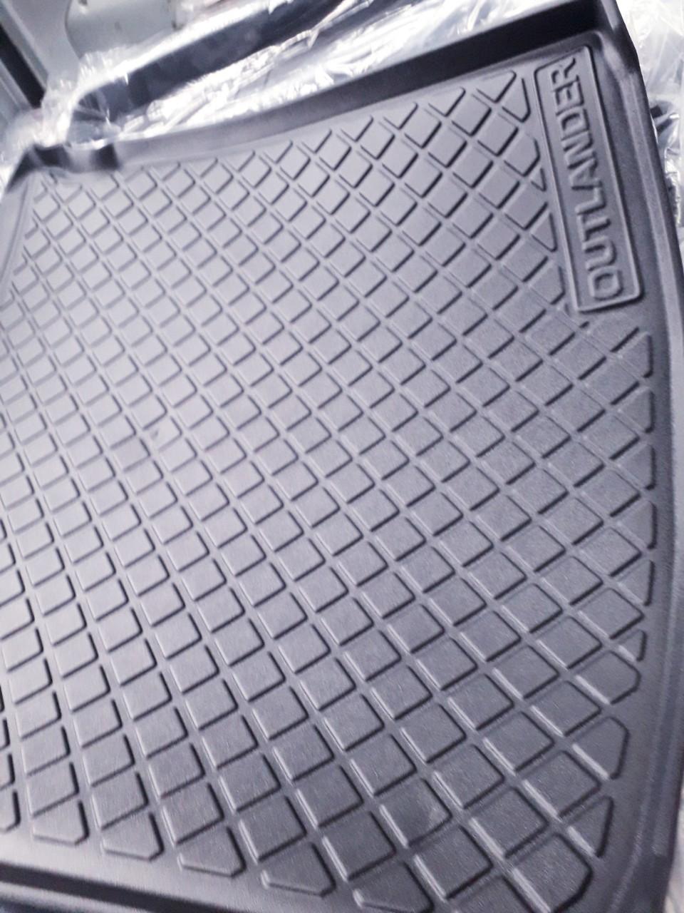 Tấm lót cốp nhựa dẻo theo xe Mitsubishi Outlander 2017-2021,2022