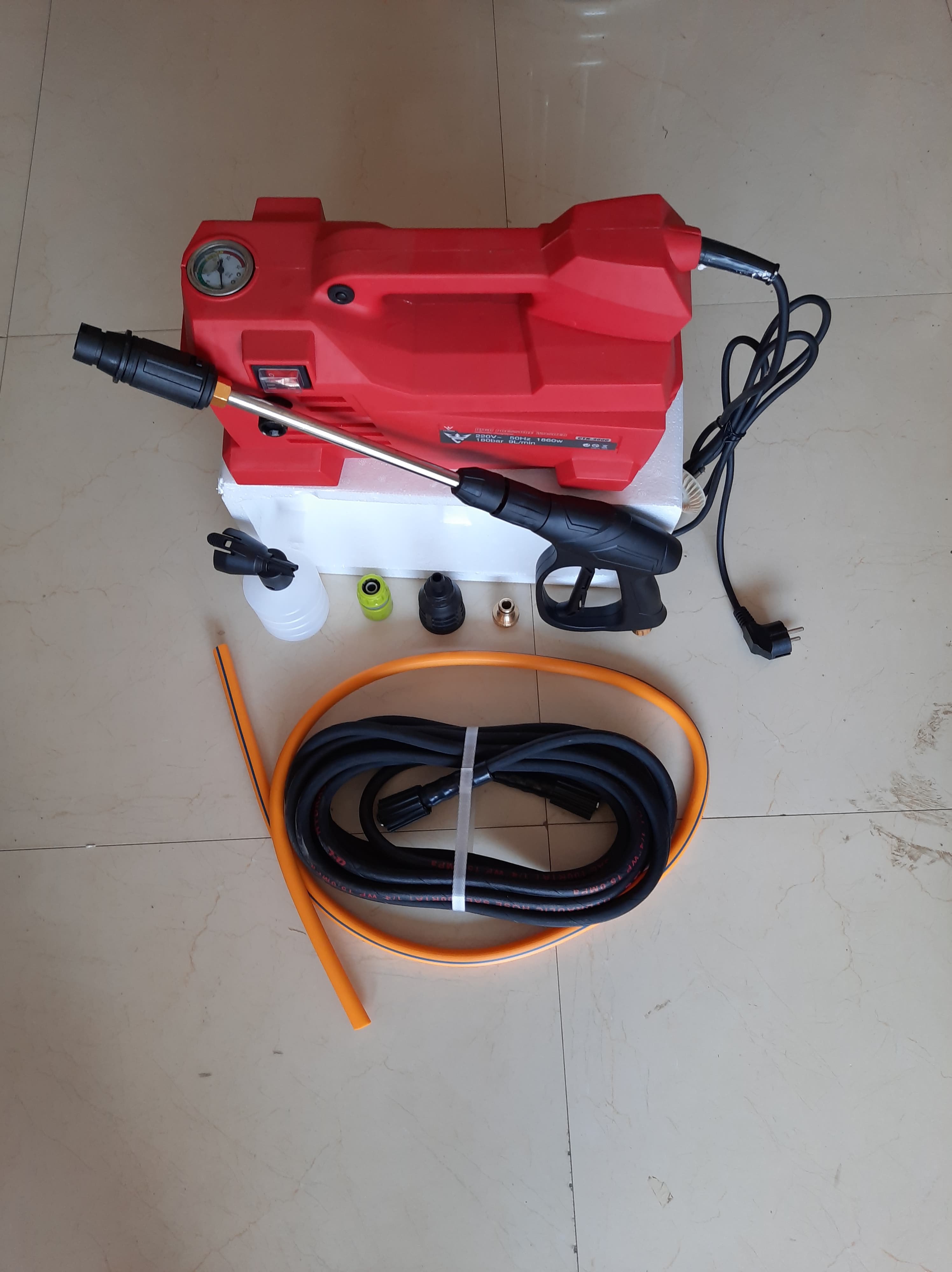 MÁY RỬA XE CATOREX -2000-CTR-1860W