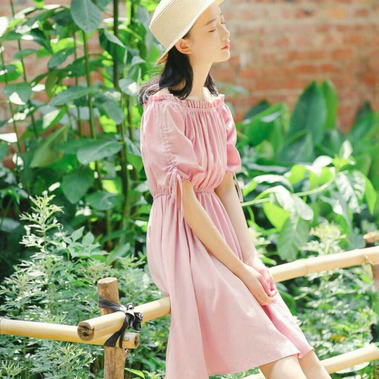 Đầm xòe tay lỡ trễ vai siêu xinh