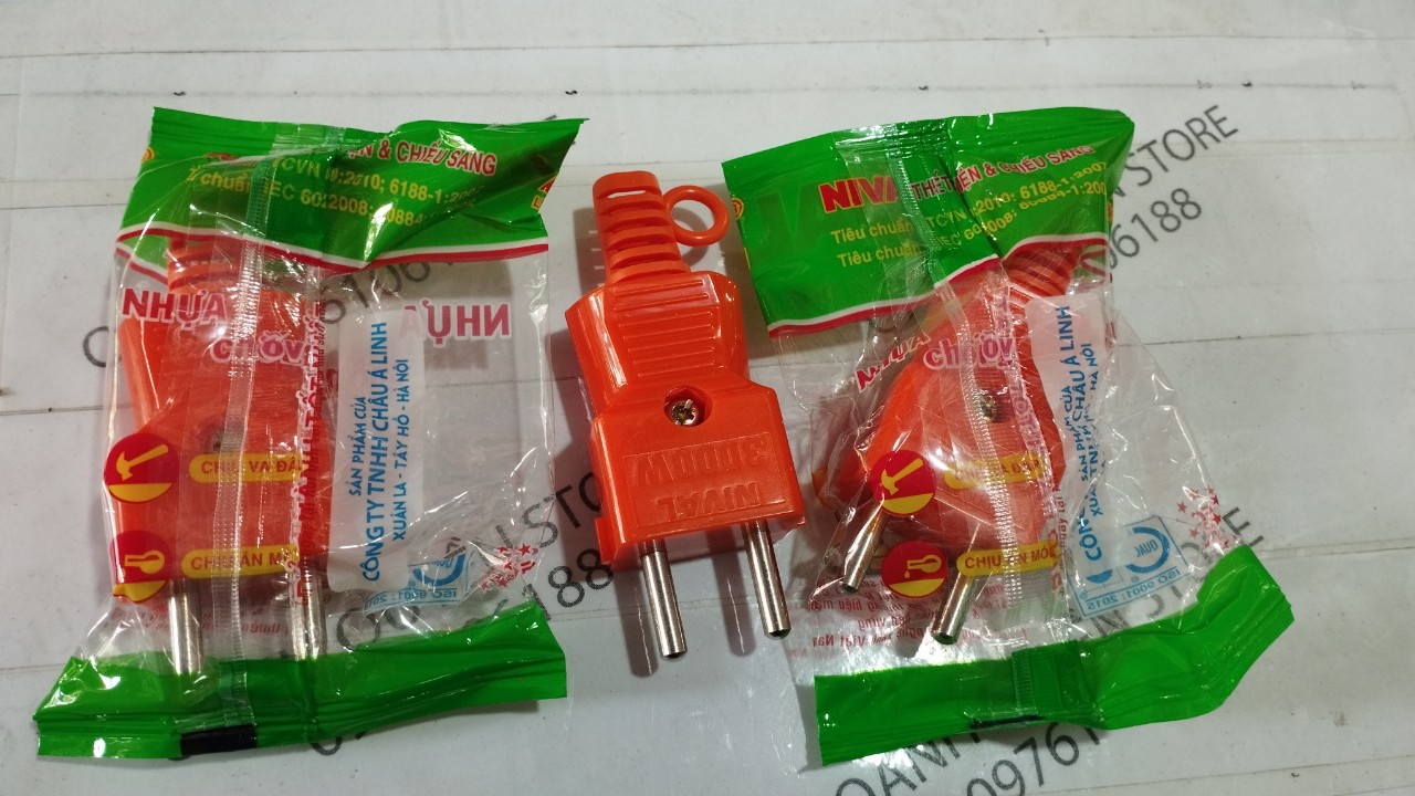 Phích cắm điện chịu tải 3000w