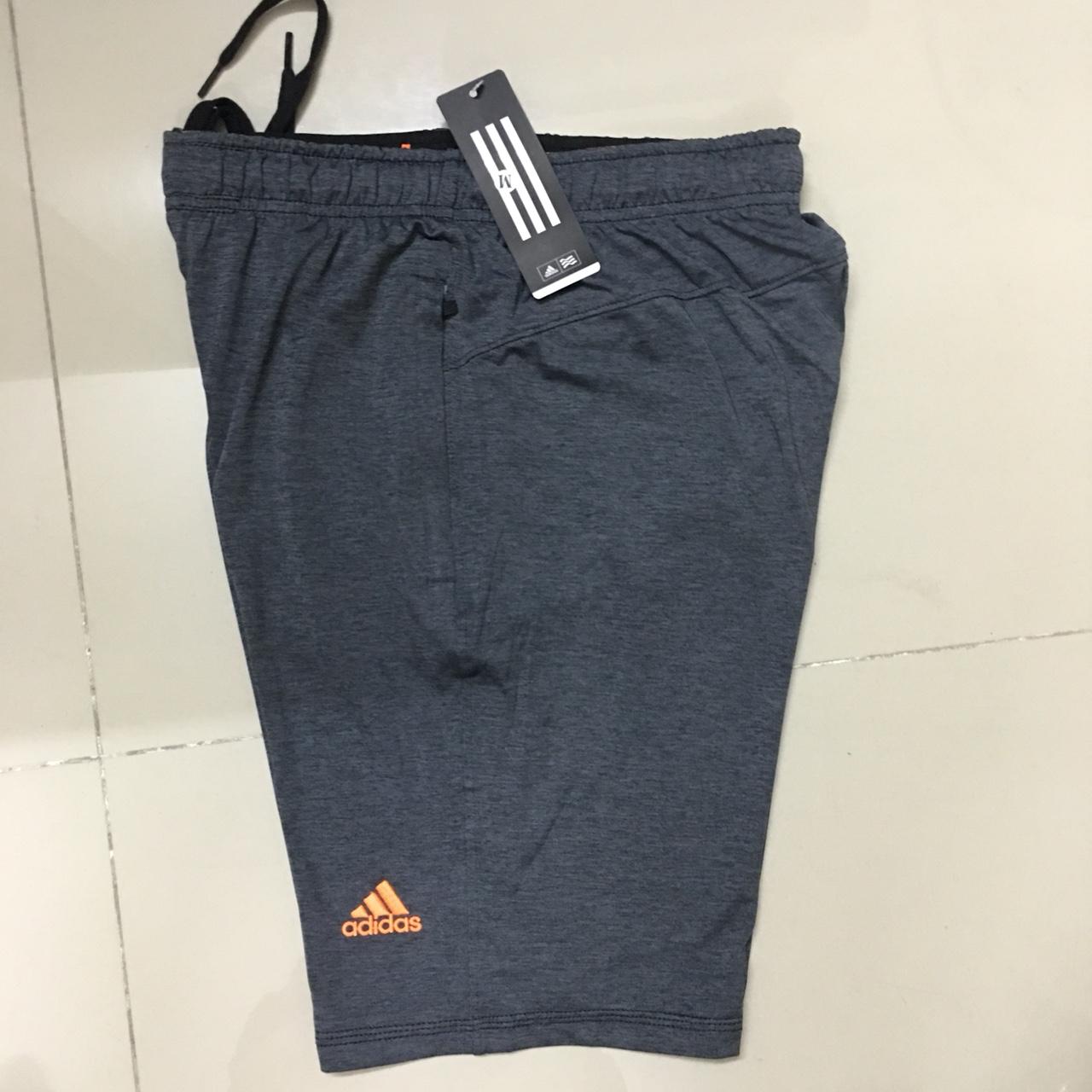 Quần short thể thao nam chất liệu thun co giãn 4 chiều
