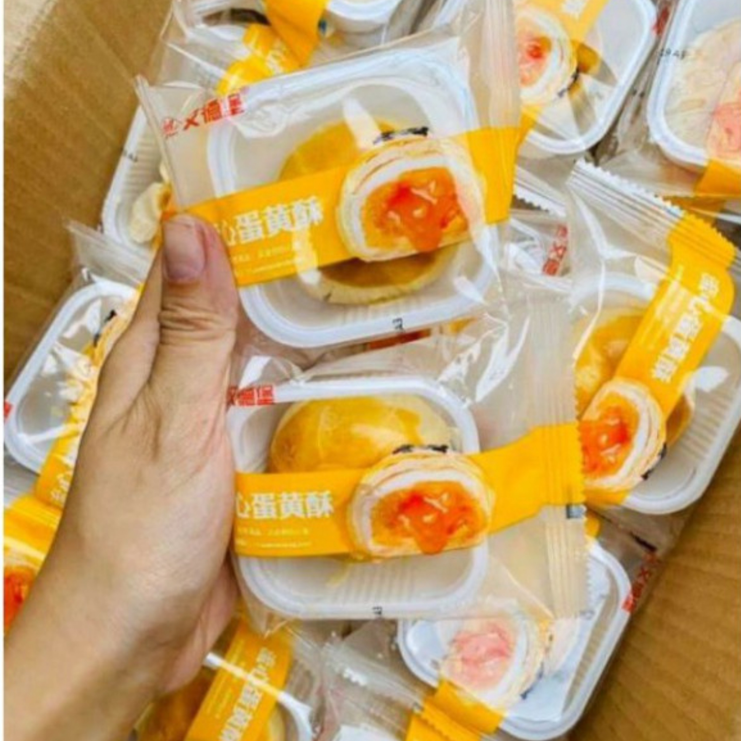 [DATE MỚI] 1 CHIẾC BÁNH TRỨNG CHẢY NGÀN LỚP