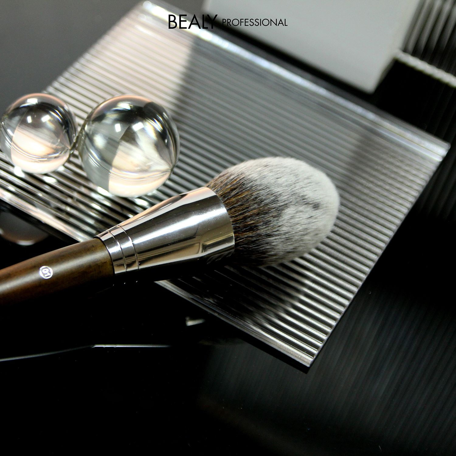 Beala cxl30c-No. 01 powder brush