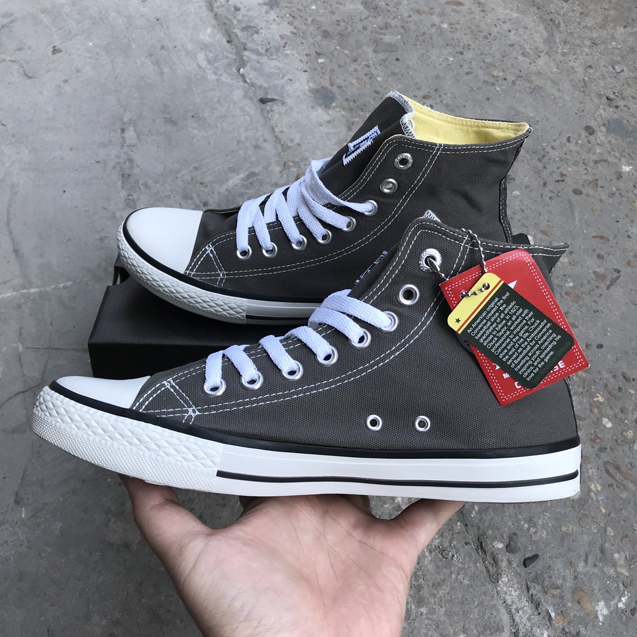 Giày Converse Classic Màu Xám Ghi Cao Cổ (Thanh Lý)