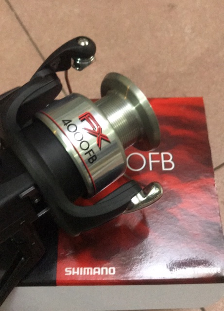 Máy câu cá shimano fx 4000fb ( xả kho )