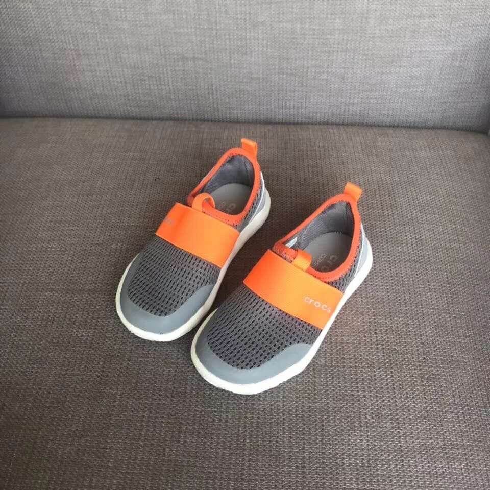 Giày vải cross easy slip on cho bé trai gái