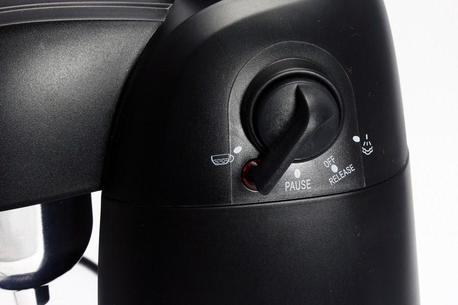 Máy pha cà phê Espresso - Tiross TS620, Công nghệ Châu Âu