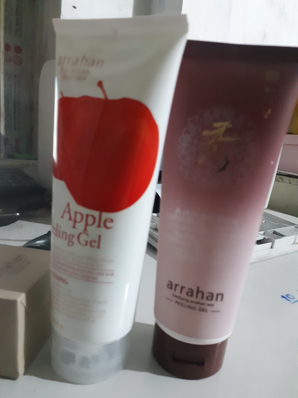 Tẩy da chết ARAHAN Hàn Quốc - Vị táo, sâm