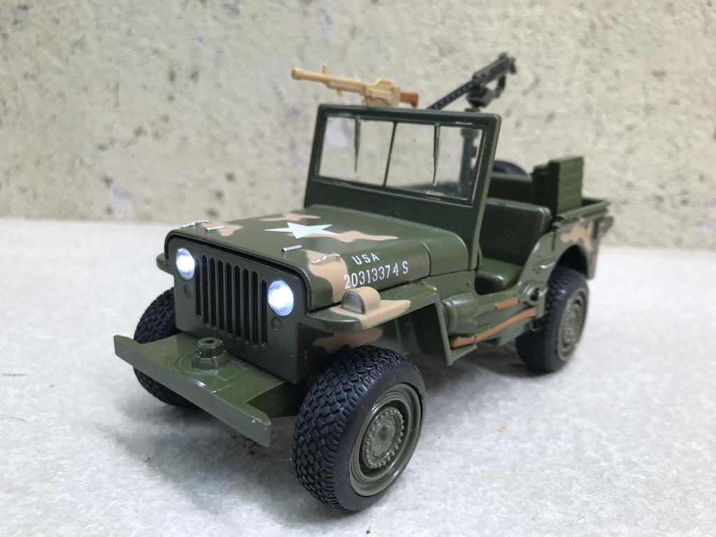 Mô hình xe quân sự jeep willy 1947 1:32
