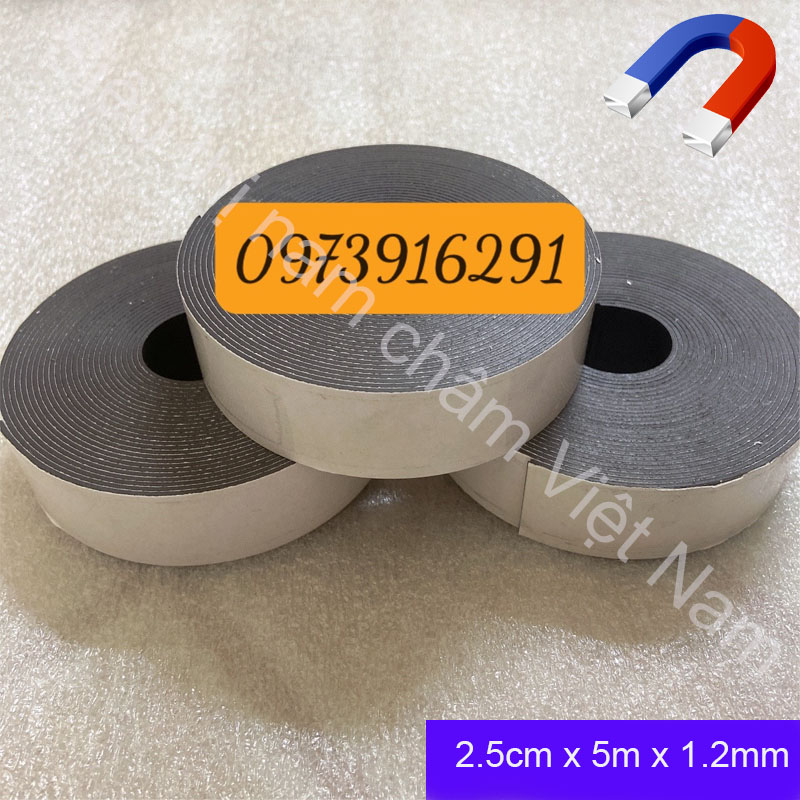 Cuộn nam châm dài 5M x 2.5CM x 1.2MM