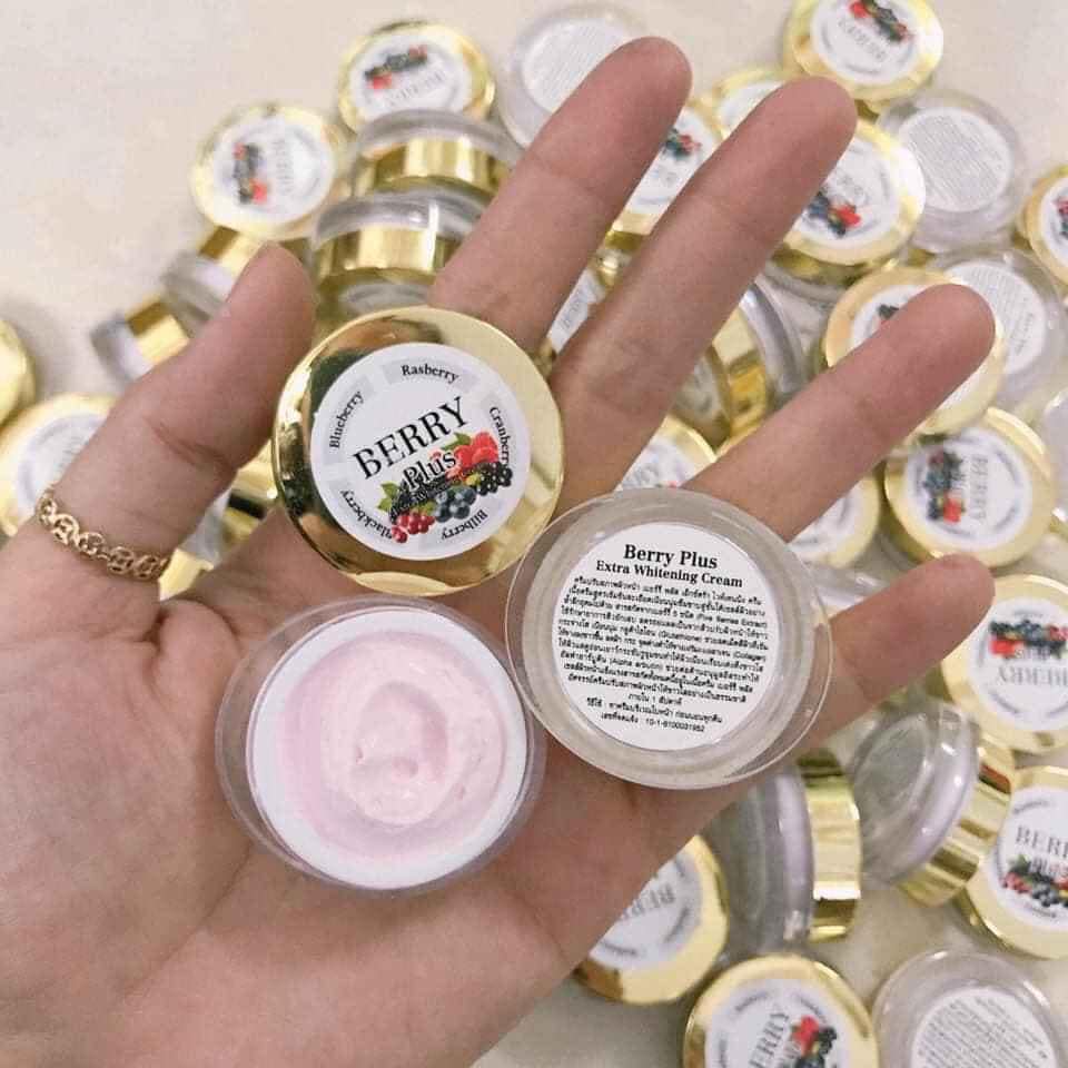 kem berry mini mẫu dùng thử